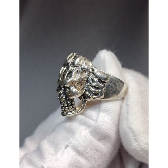 Skull With Flames Ring Size 9 Biker Gothic Punk Rocker Jewelry Silver Plated - Picture 3 of 7